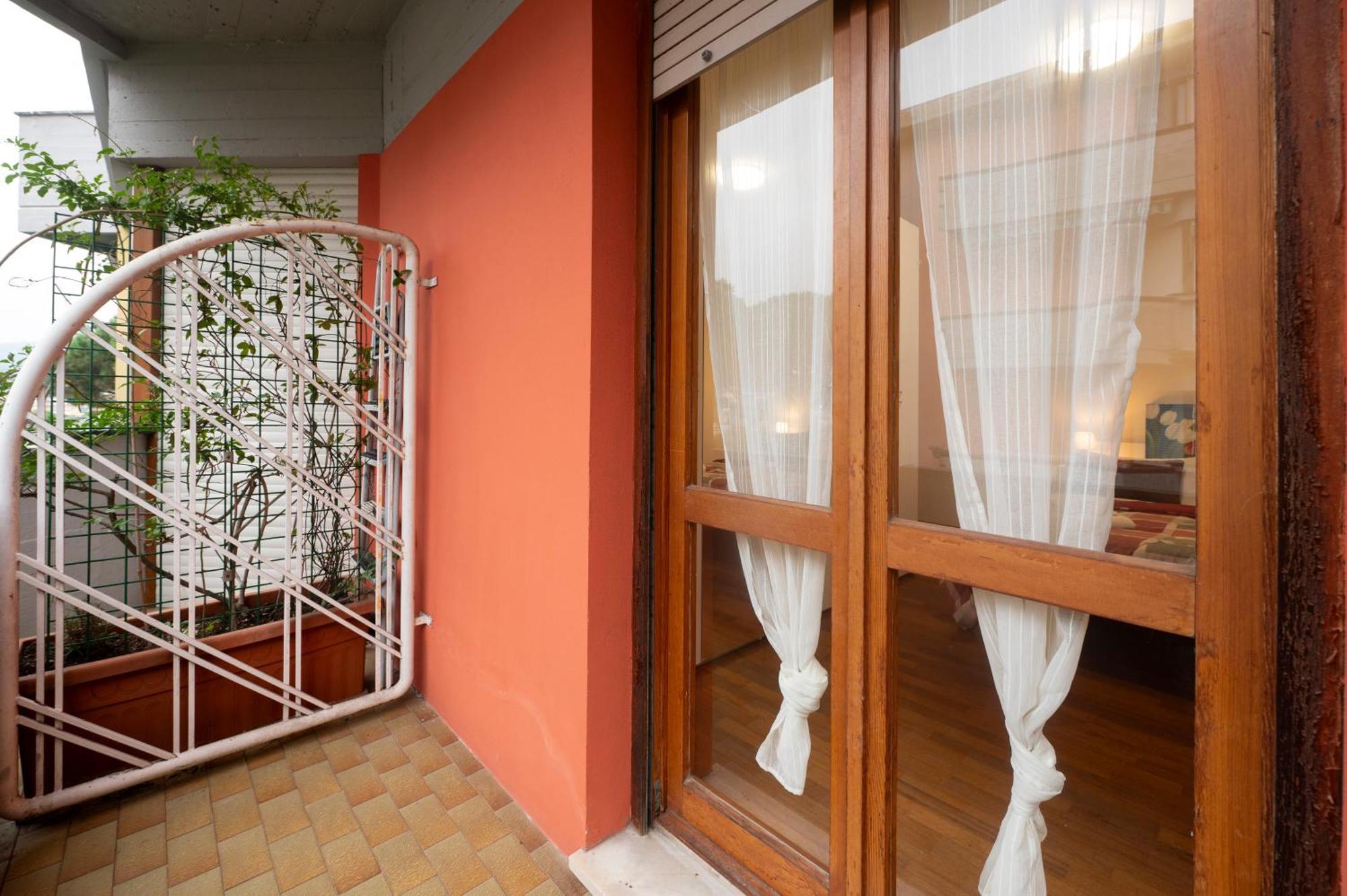 228 - Casa Guarda Stelle - In Residence Con Piscina E Aree Esterne Comuni A 1Km Dal Mare 라팔로 외부 사진